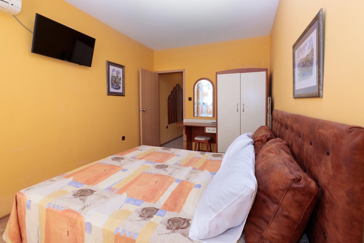 Apartment Sea Shell 2 Солнечный берег Экстерьер фото